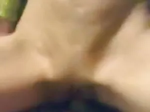 कैमिला सोलो सेक्सी फ ...