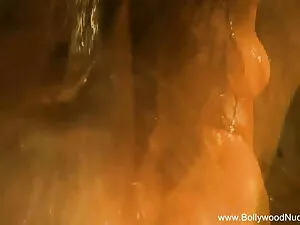 ल्यूबा सेक्सी वीडियो ...