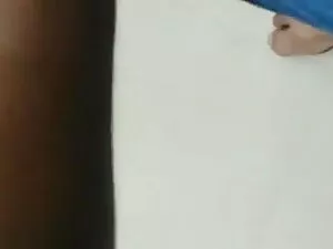 उसकी गहरी गांड सेक्स ...