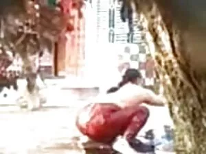 सेक्सी पोर्न स्टार ह ...