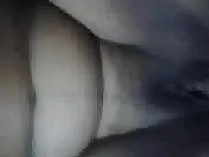 लेटेक्स में नी सेक्स ...