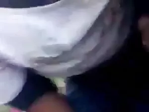 स्ट्रैपोन और स्पैंकि ...