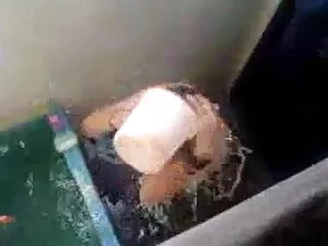 आउटडोर मज़ा सेक्सी फ ...