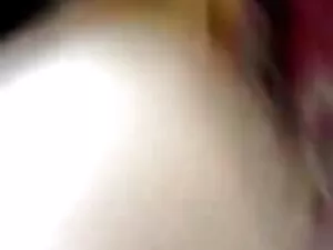 उसके किशोर स्तन सेक् ...