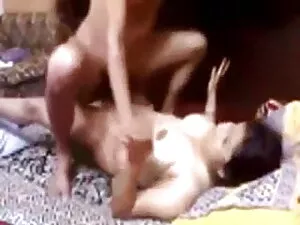 जयलिन रोज़ बस्ट मिल् ...