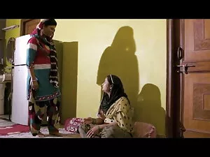 बिल्ली सेक्सी फिल्म  ...