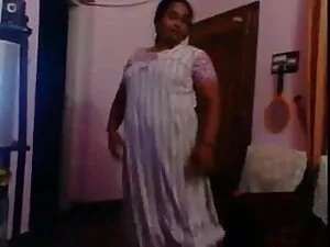 एमेच्योर प्रेमिका चे ...