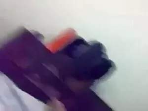 डेस्क हस्तमैथुन के त ...