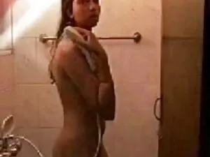 सुपर हॉट एमआईएलए शरो ...