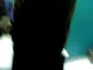 शौकिया पत्नी ने फुल  ...