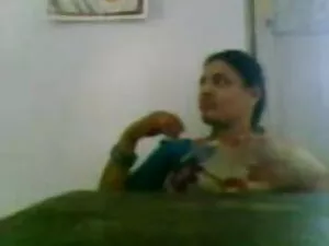 गर्टी और सेक्सी फिल् ...
